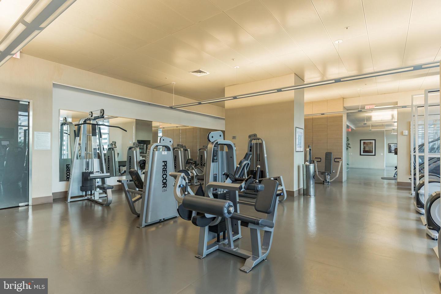 1414 S PENN SQ #16G
