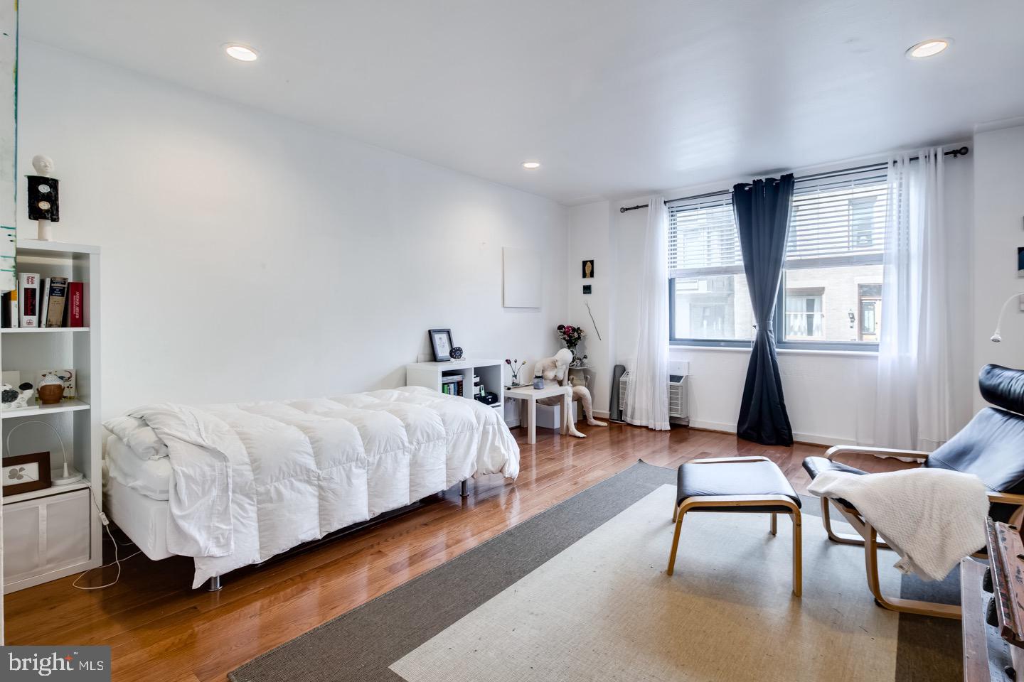 2601 Pennsylvania Ave #113