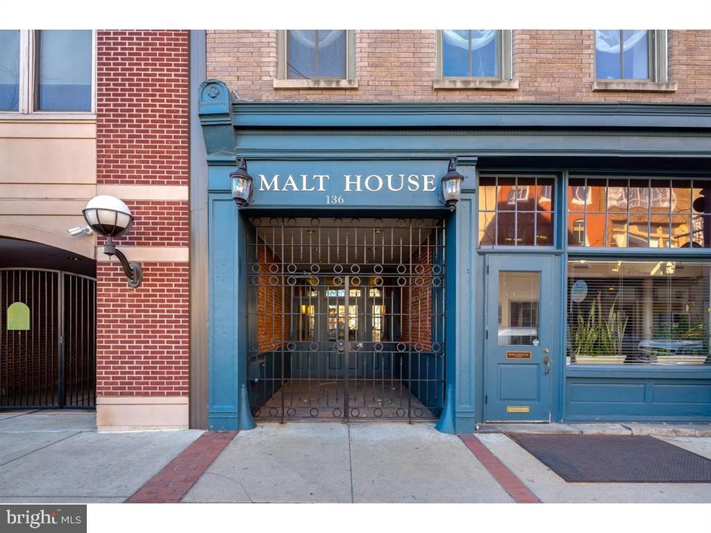 136 N 2nd St #5c