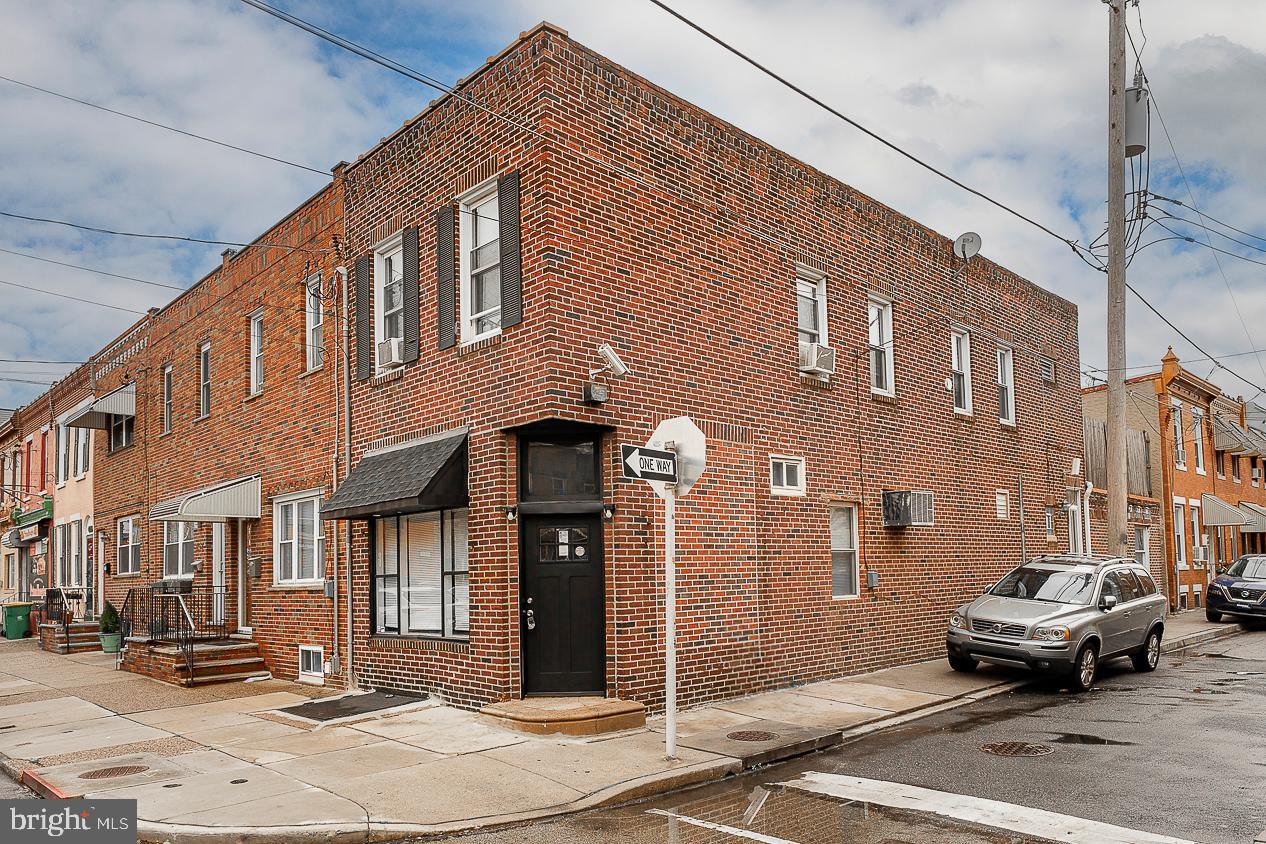 2713 E Clearfield St