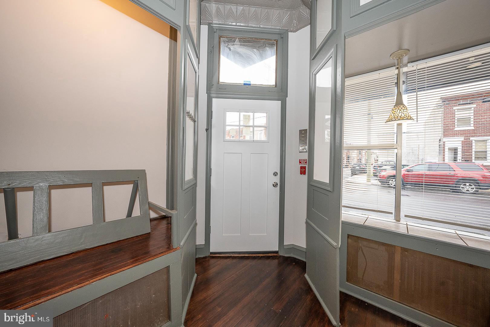 2713 E Clearfield St