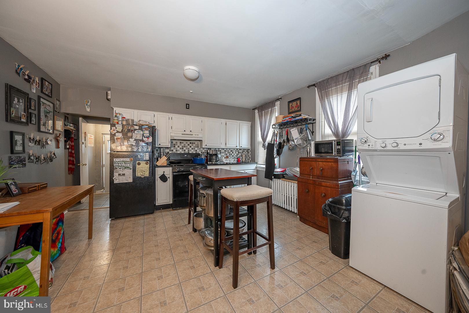 2713 E Clearfield St