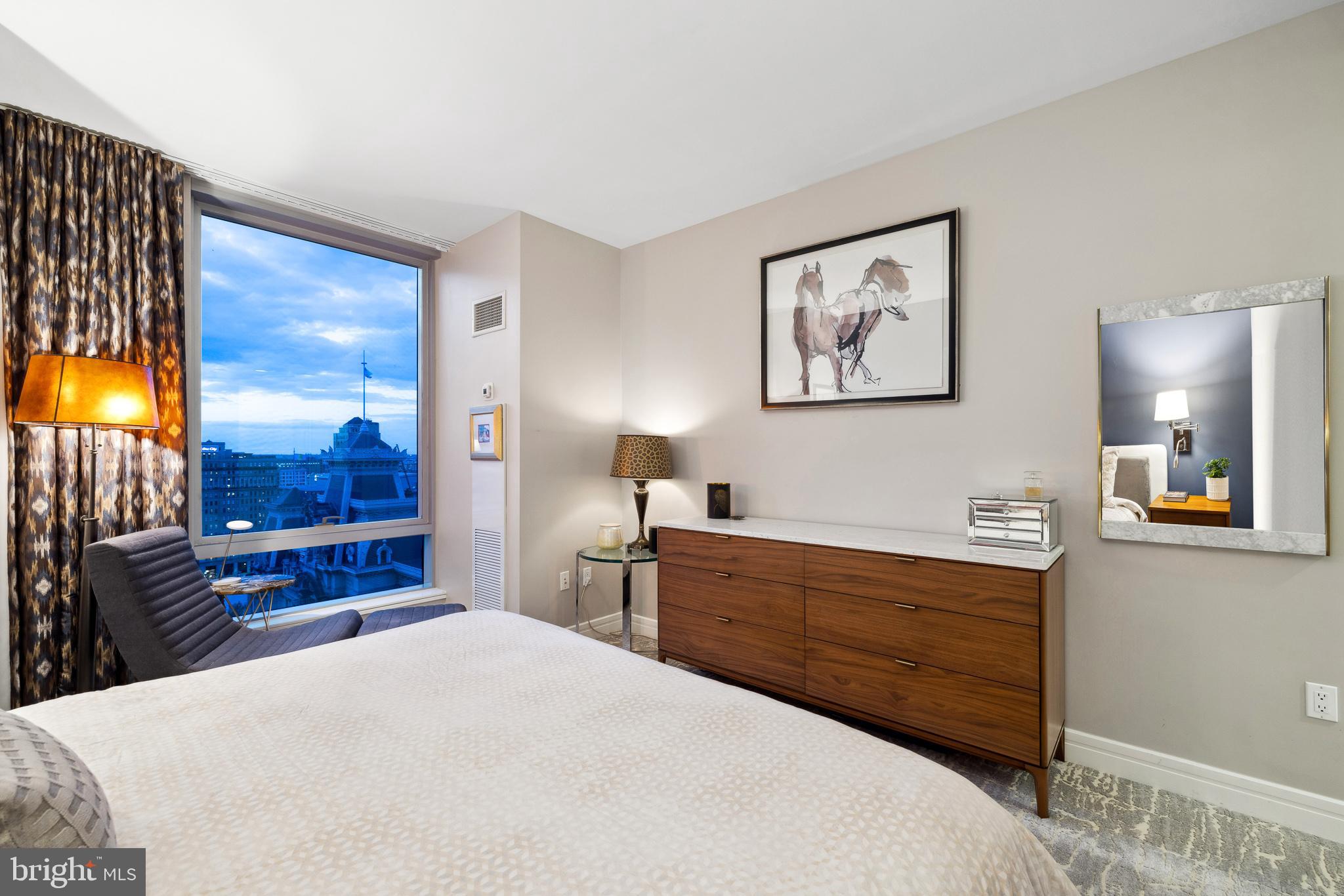 1414 S Penn Sq #20c