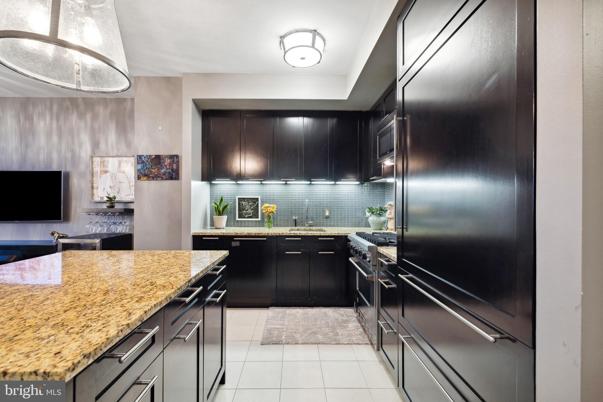 1414 S Penn Sq #20c