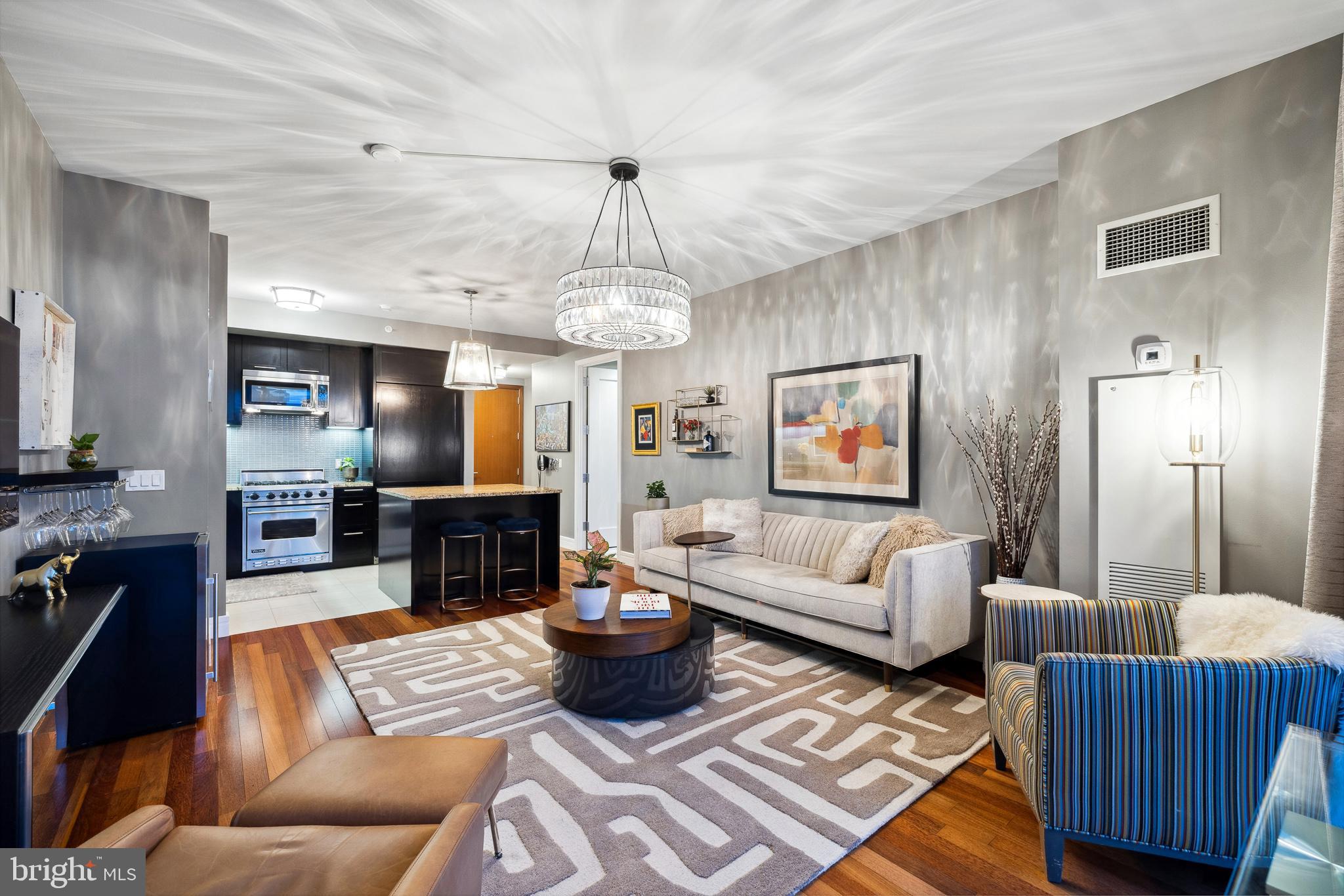 1414 S Penn Sq #20c