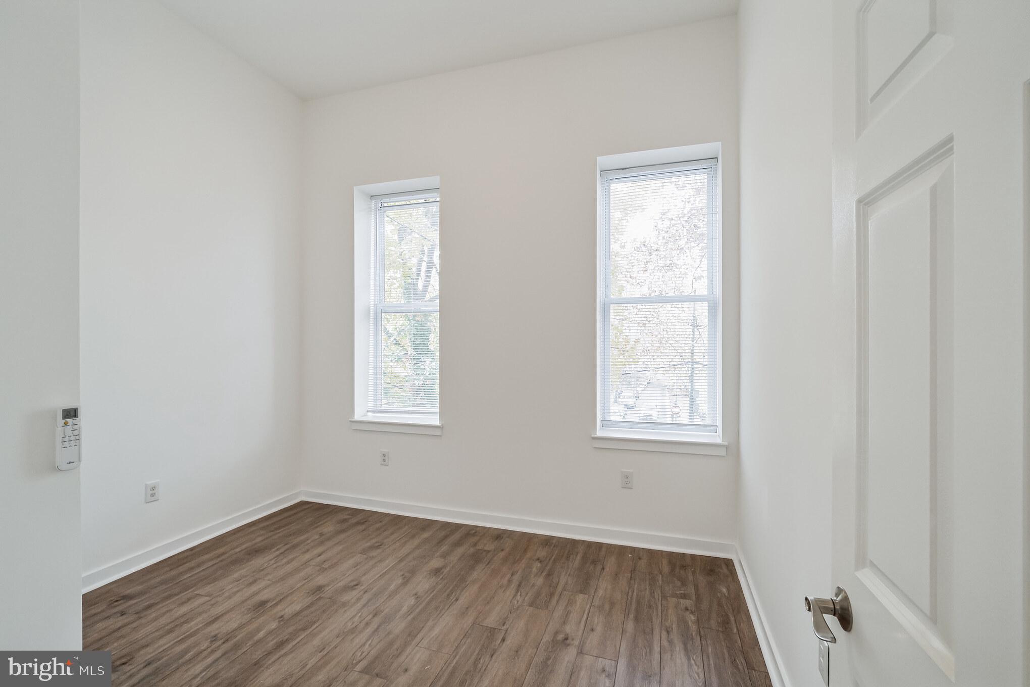 405 S 42nd St #3b