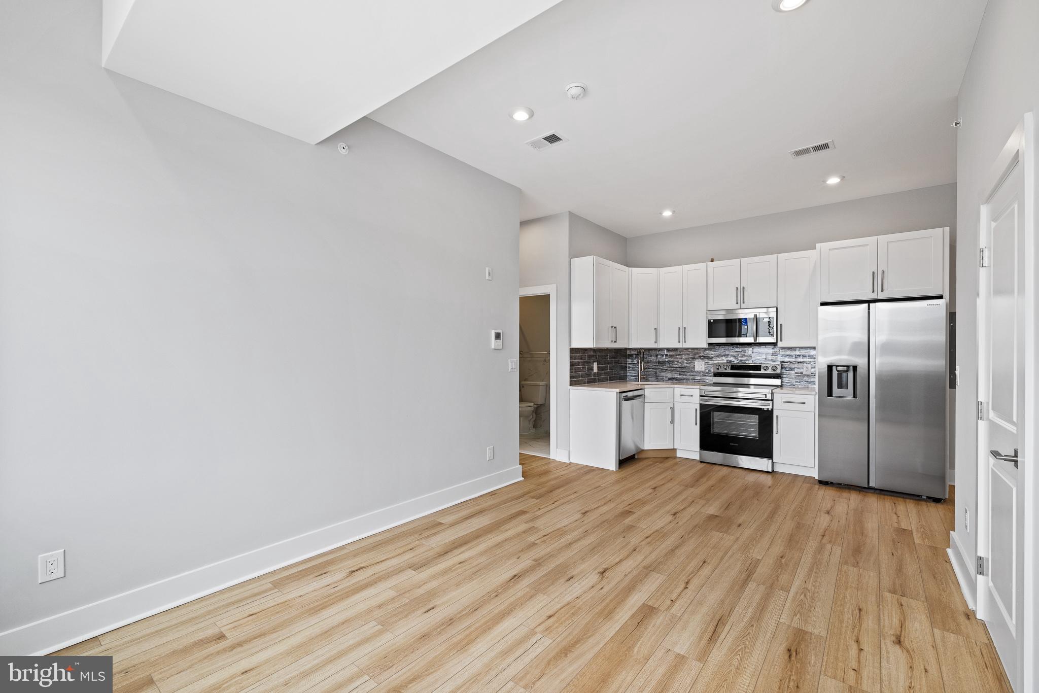 1733-41 N 2nd St #303