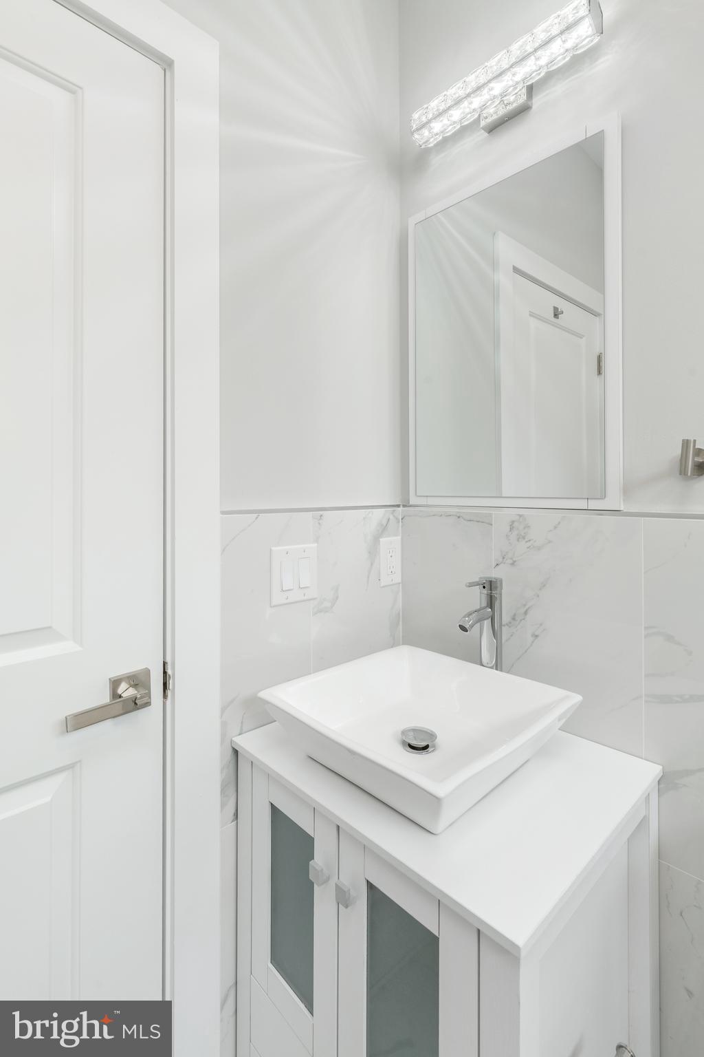 2000 E HUNTINGDON ST #3