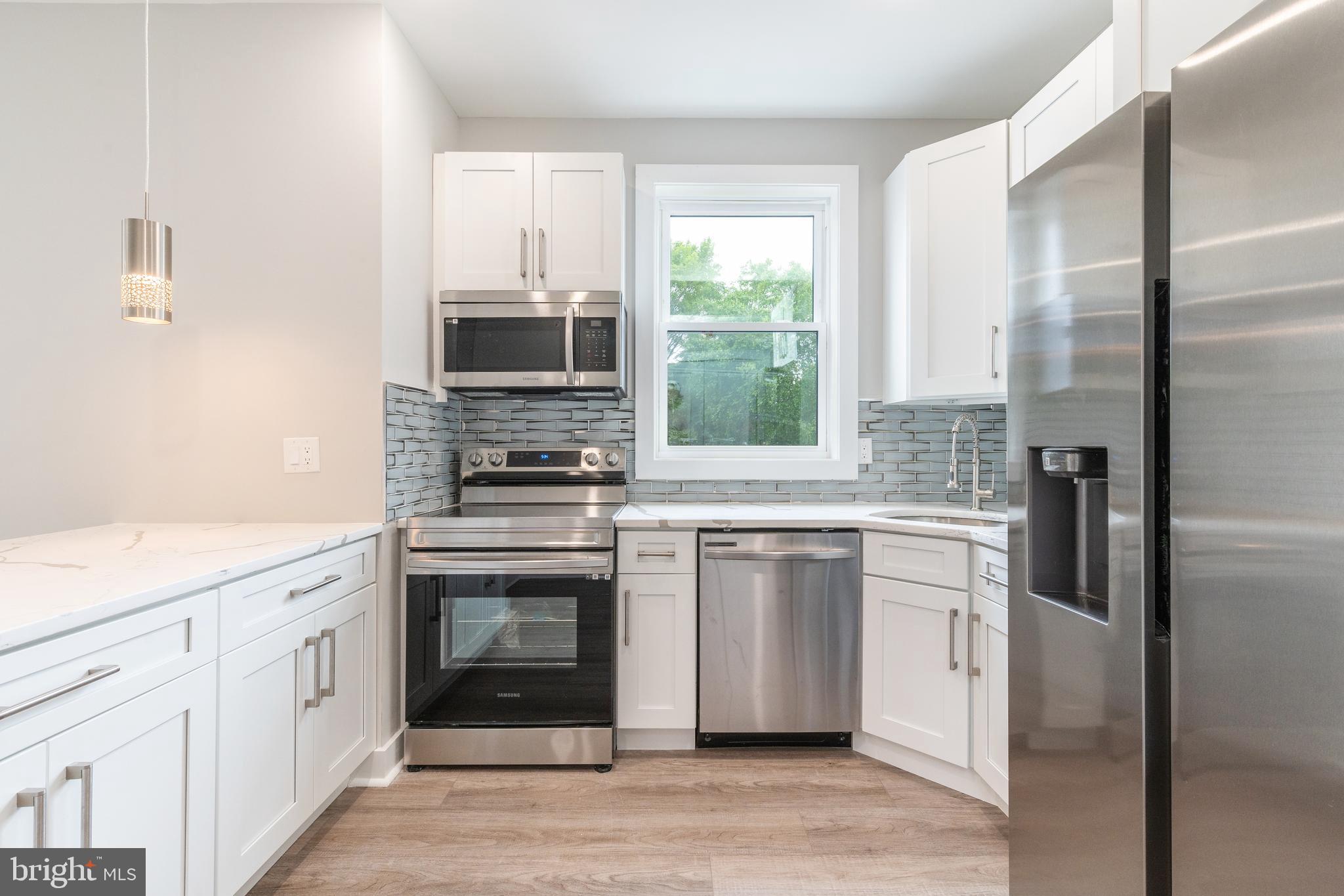 2000 E HUNTINGDON ST #3