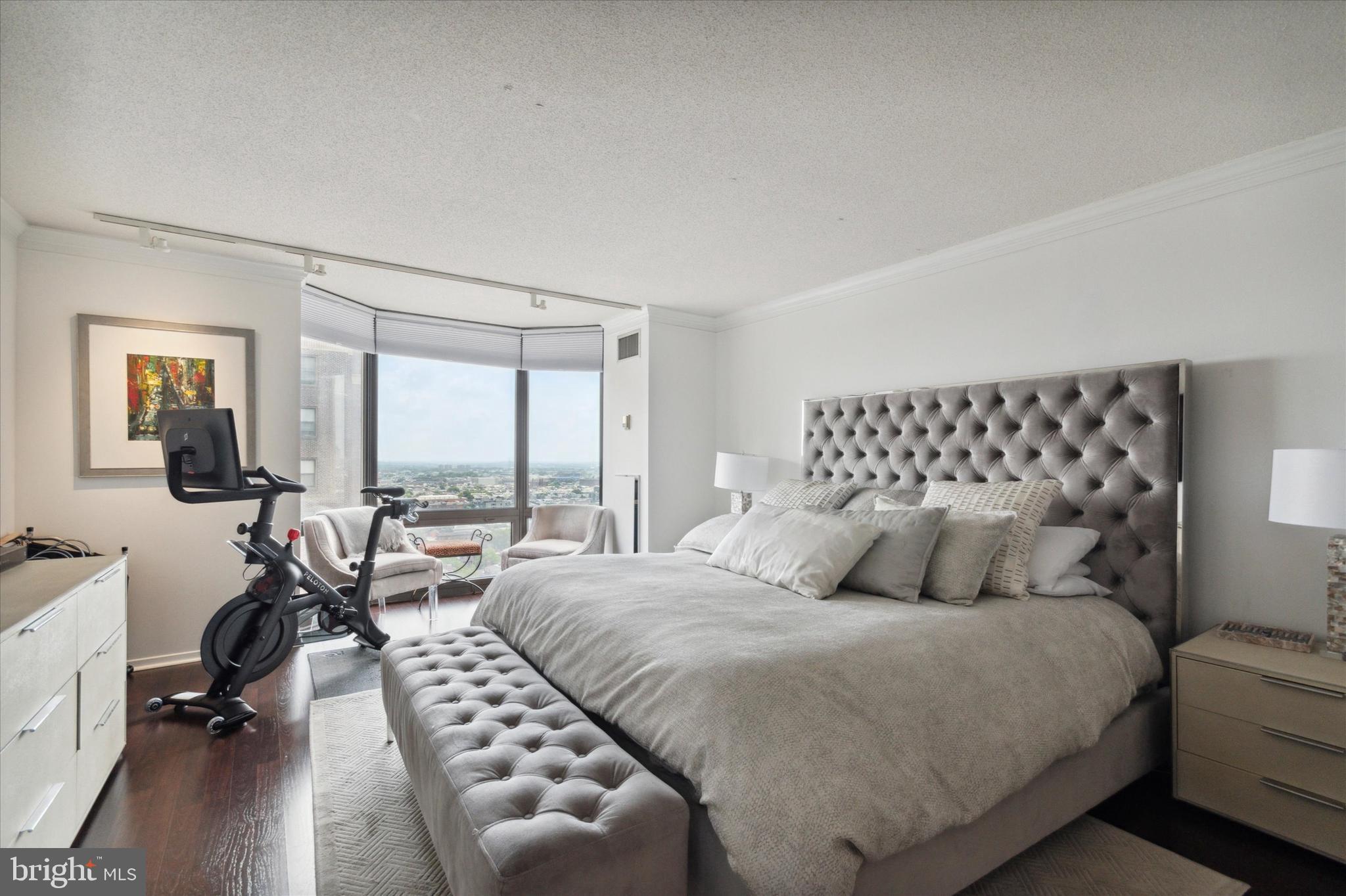 2018-32 WALNUT ST #23F