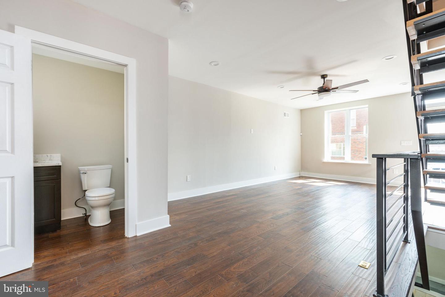 2014 S 21st St