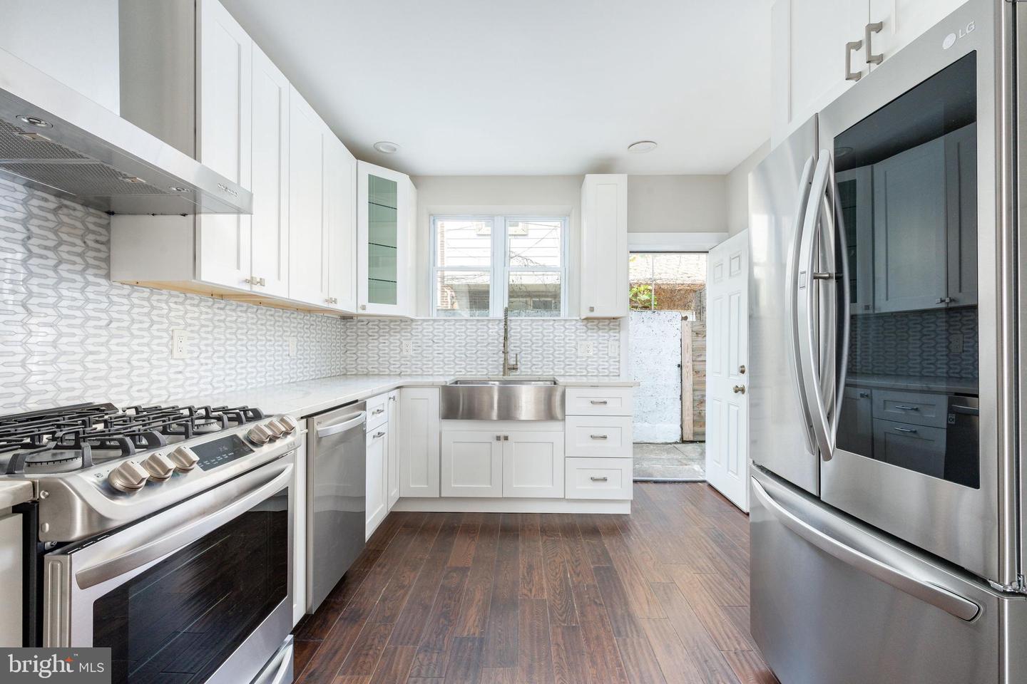 2014 S 21st St
