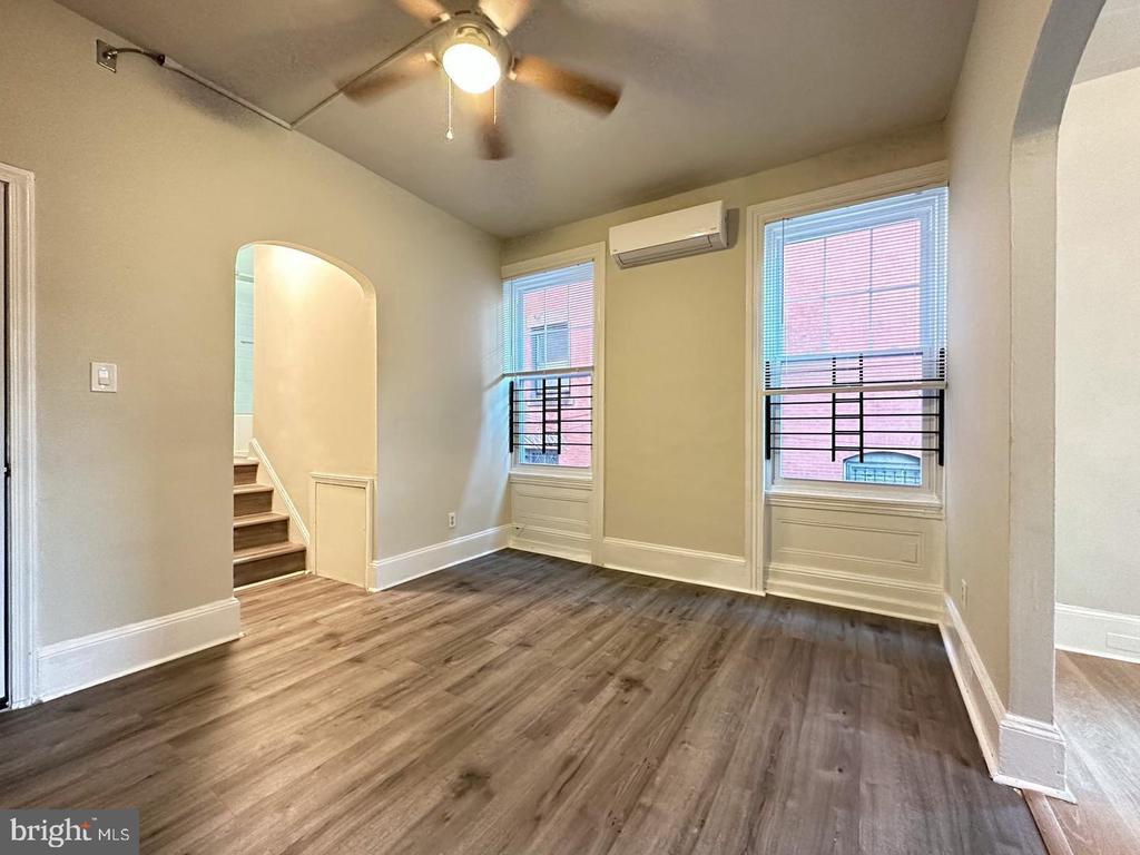 108 S 20TH ST #2ND FLOOR