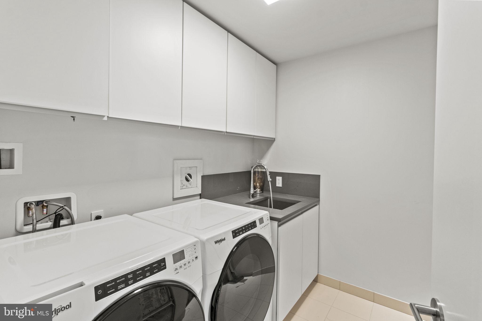 2100 HAMILTON ST #5D