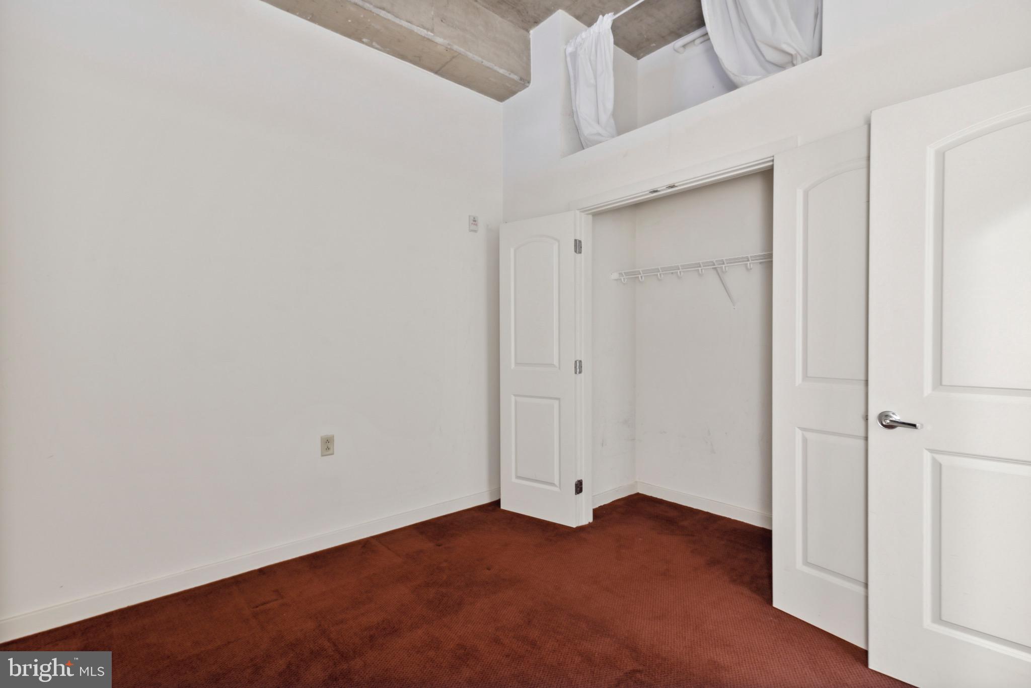 112 N 2nd St #5d5