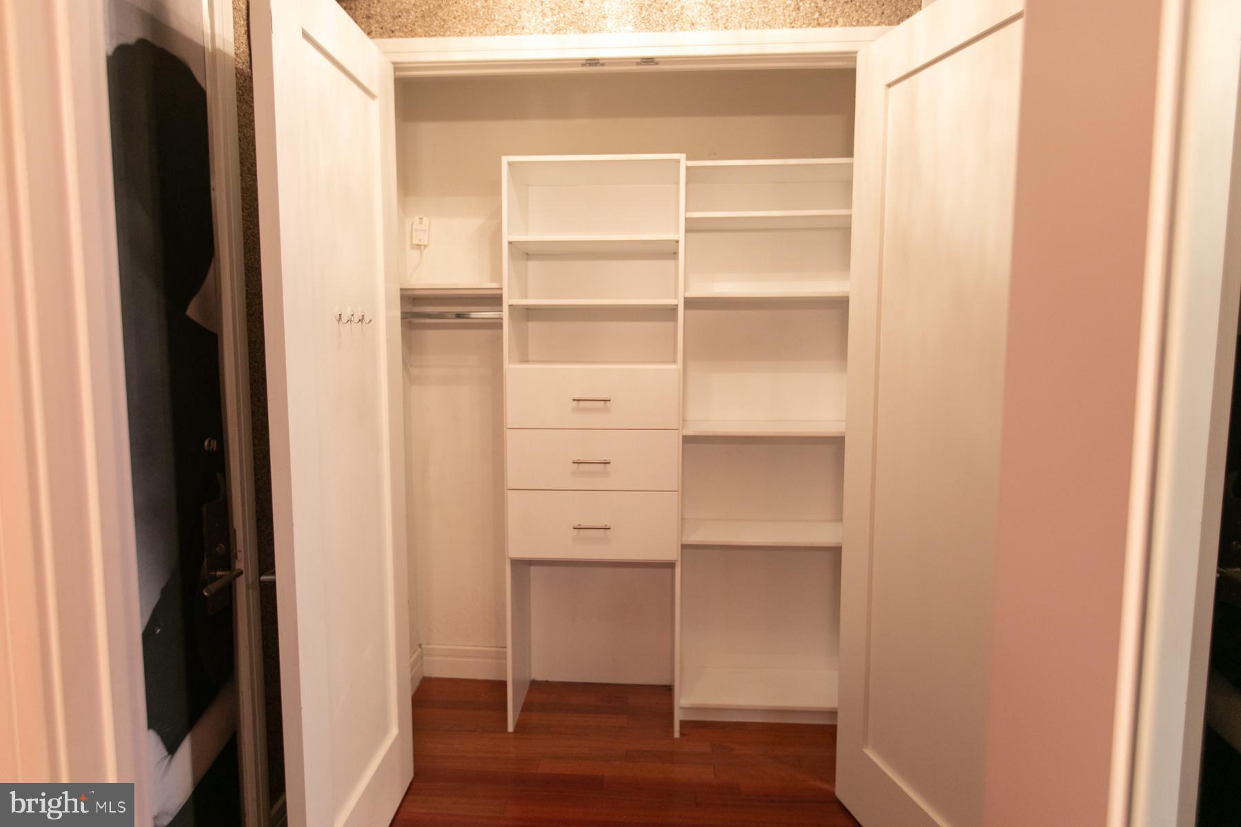 1414 S Penn Sq #10e