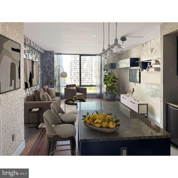 1414 S Penn Sq #10e