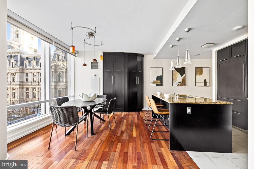 1414 S Penn Sq #5f