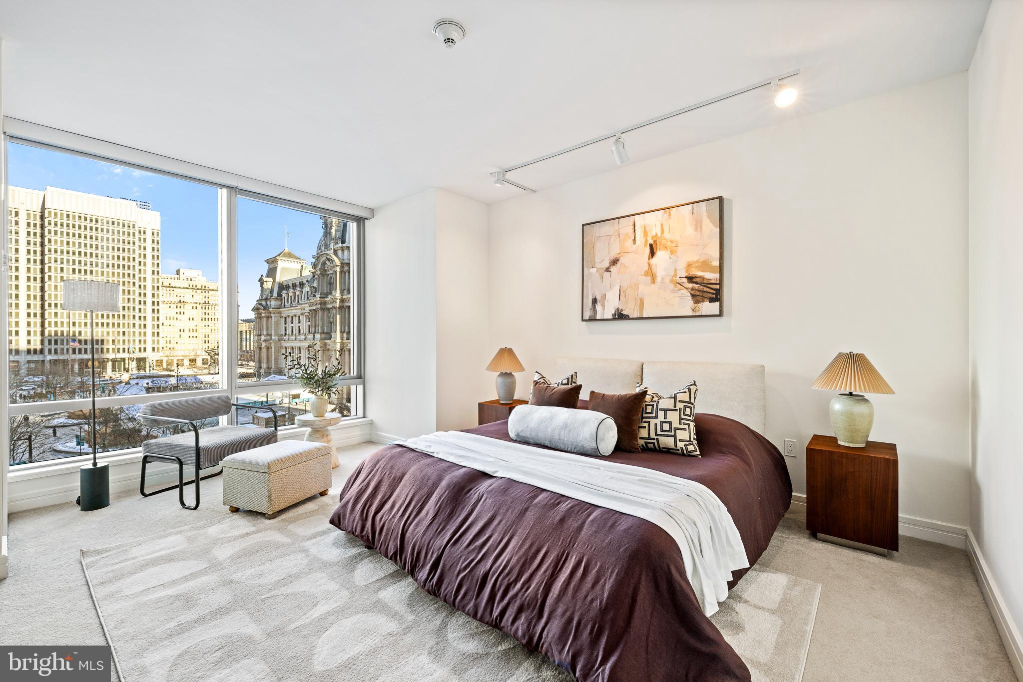 1414 S Penn Sq #5f