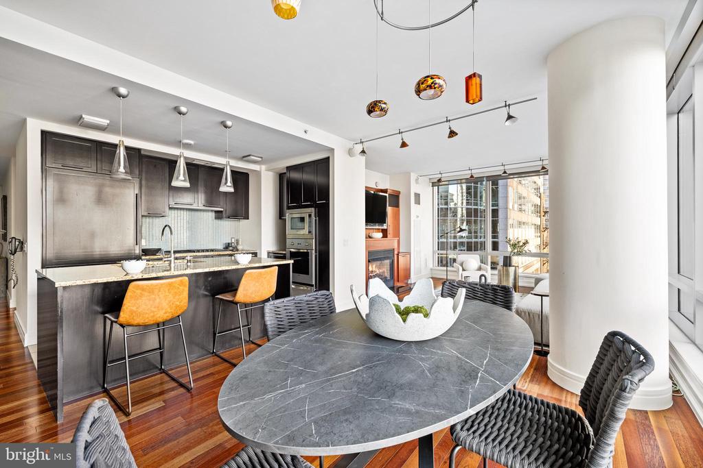 1414 S Penn Sq #5f