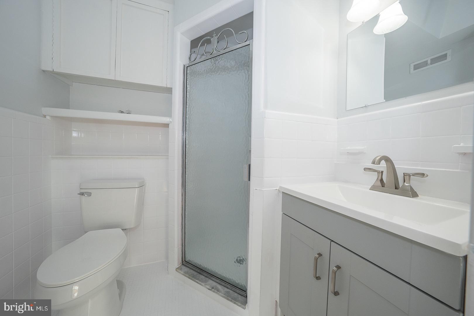 3743 W Country Club Rd