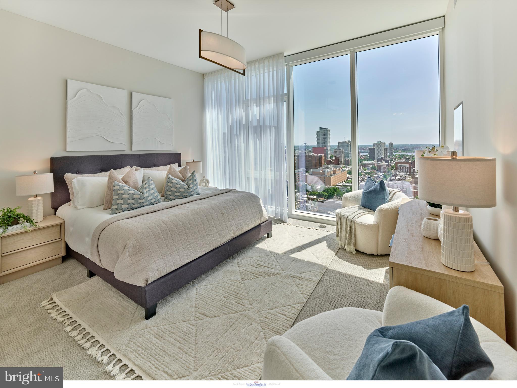 301 S Broad #3402