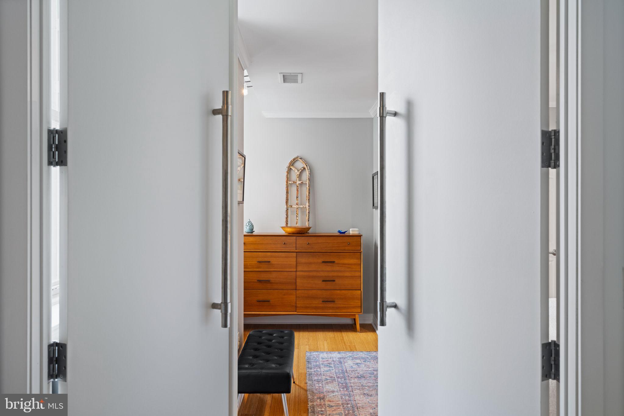 1600-18 Arch St #1713