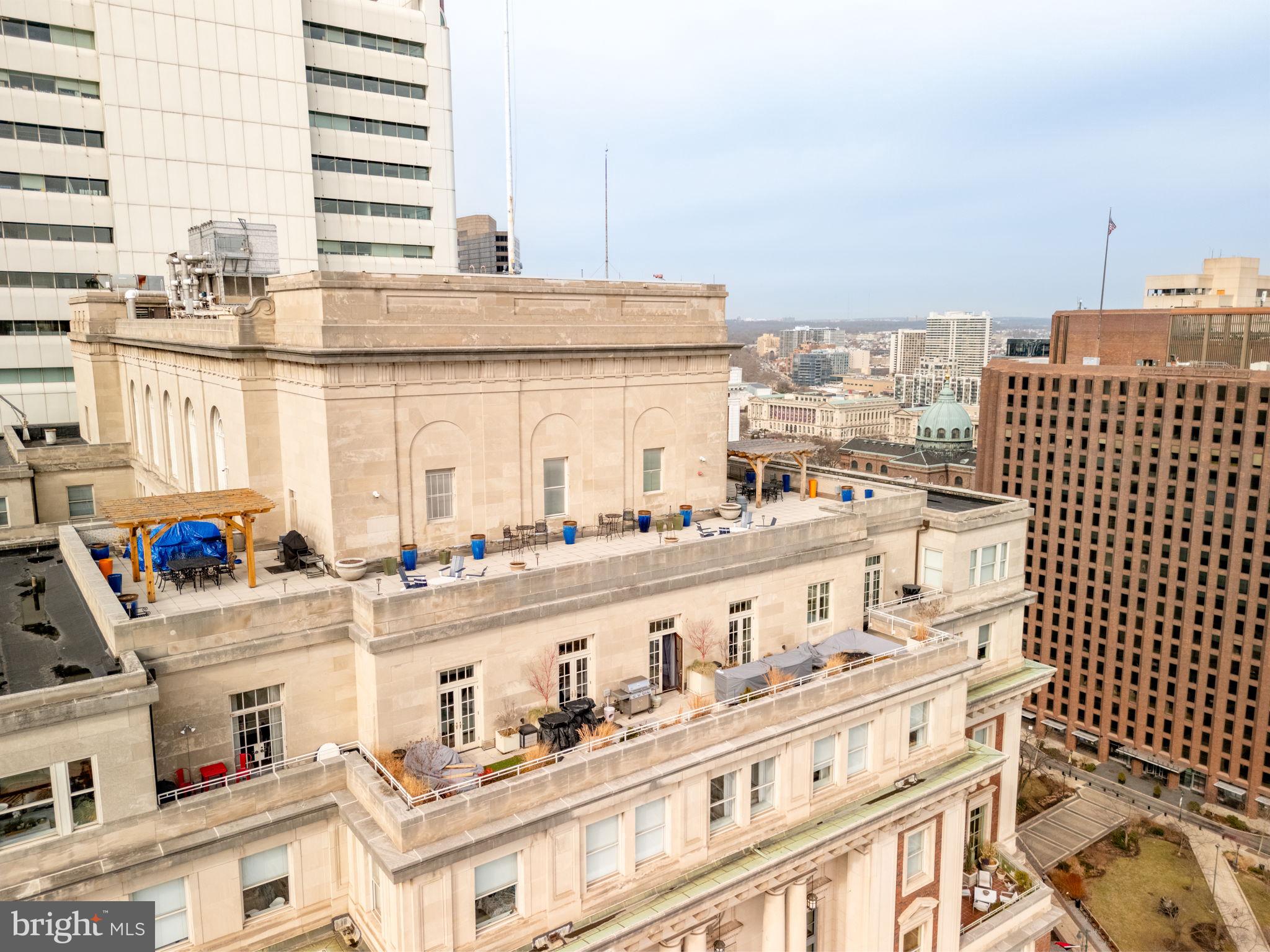 1600-18 Arch St #1713