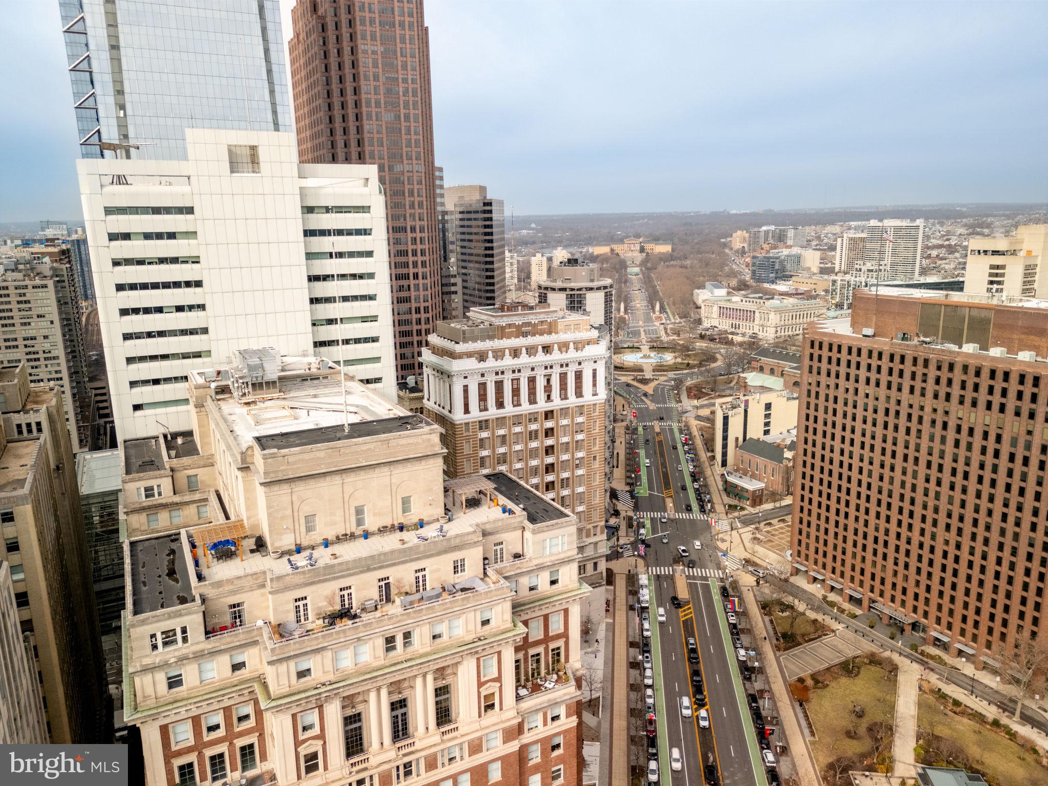 1600-18 Arch St #1713