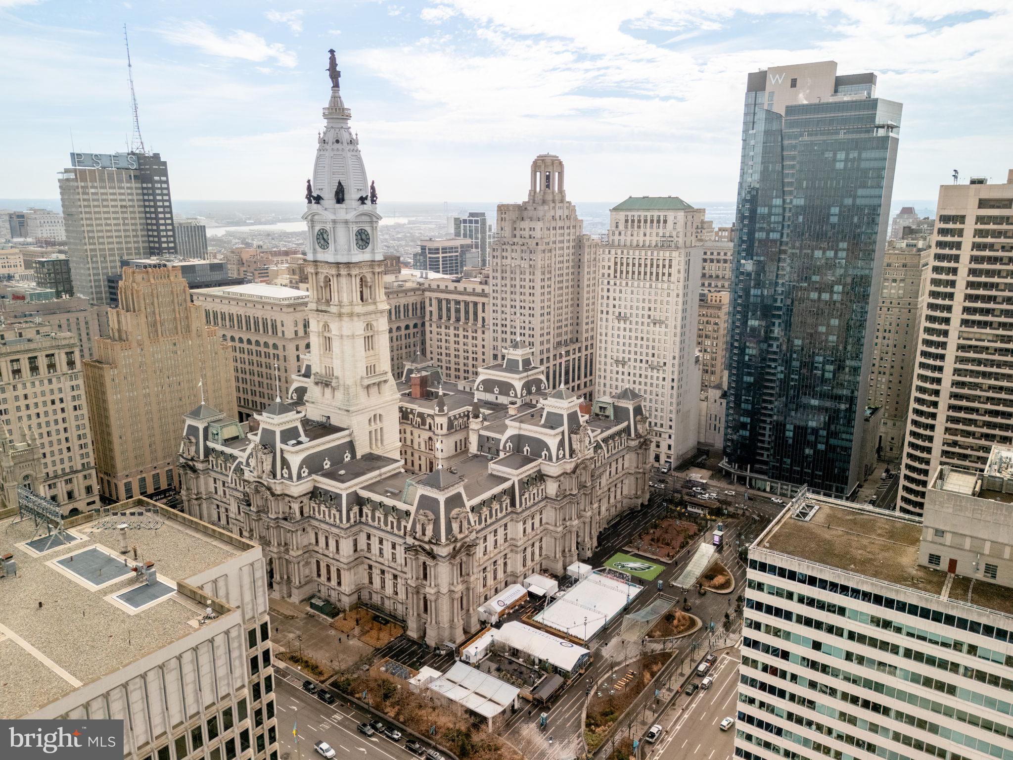 1600-18 Arch St #1713