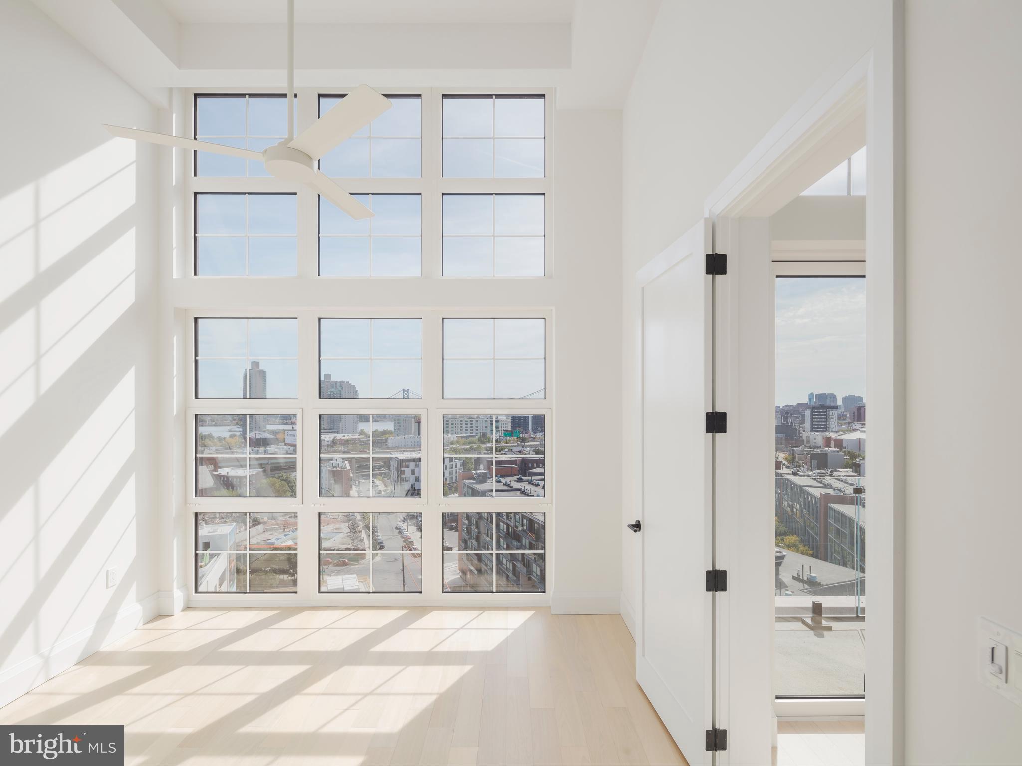 1099 GERMANTOWN AVE #PENTHOUSE H1244