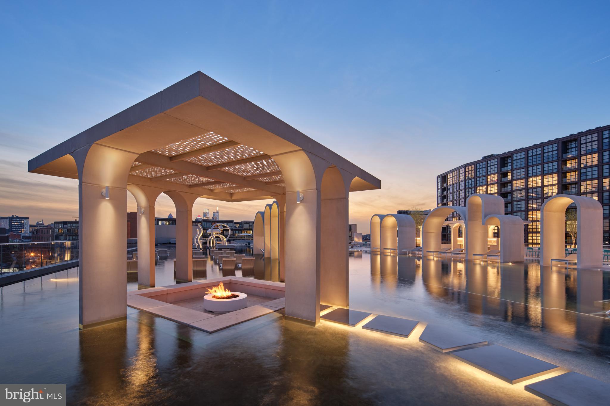 1099 GERMANTOWN AVE #PENTHOUSE H1244