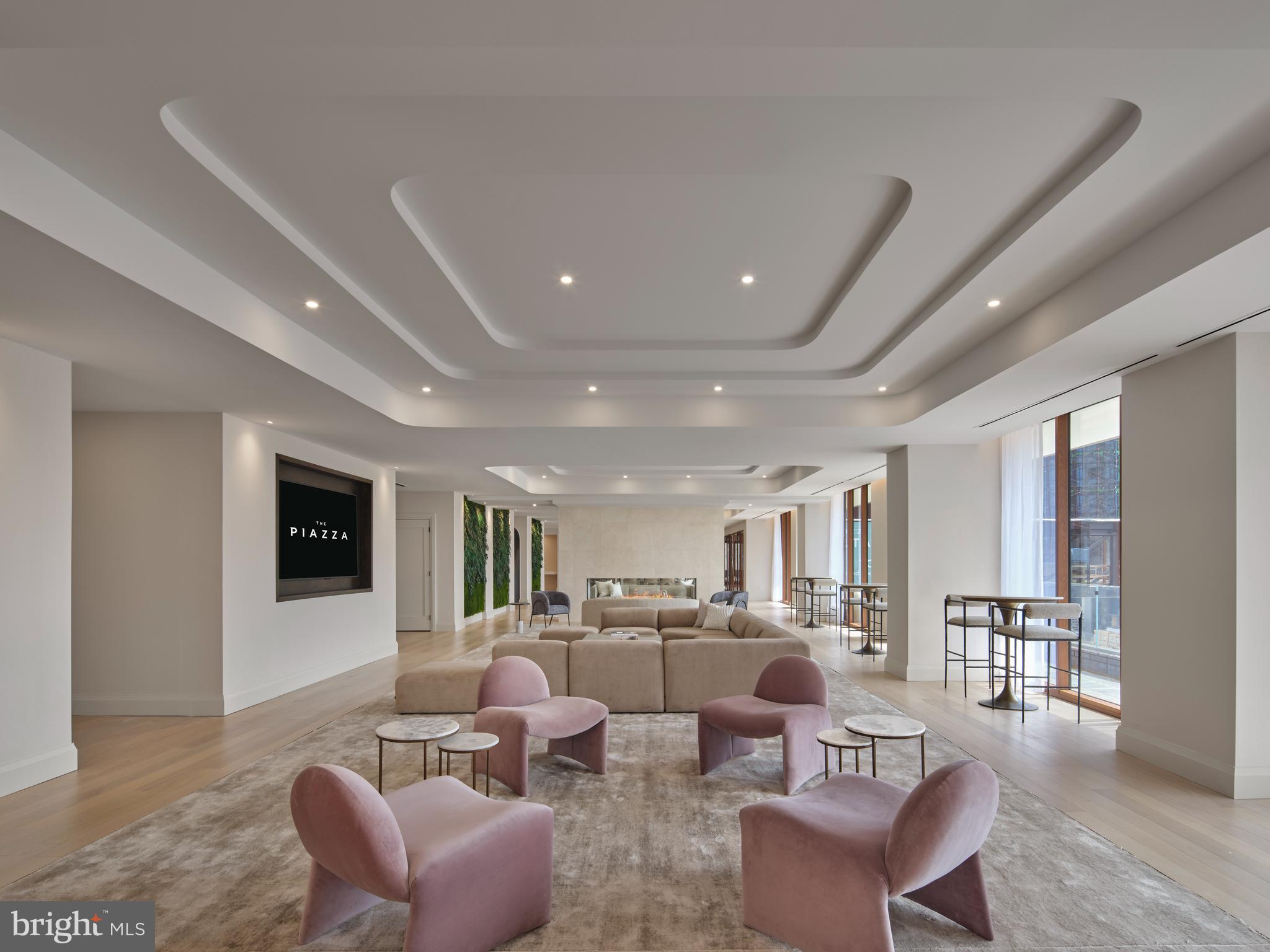 1099 GERMANTOWN AVE #PENTHOUSE H1244