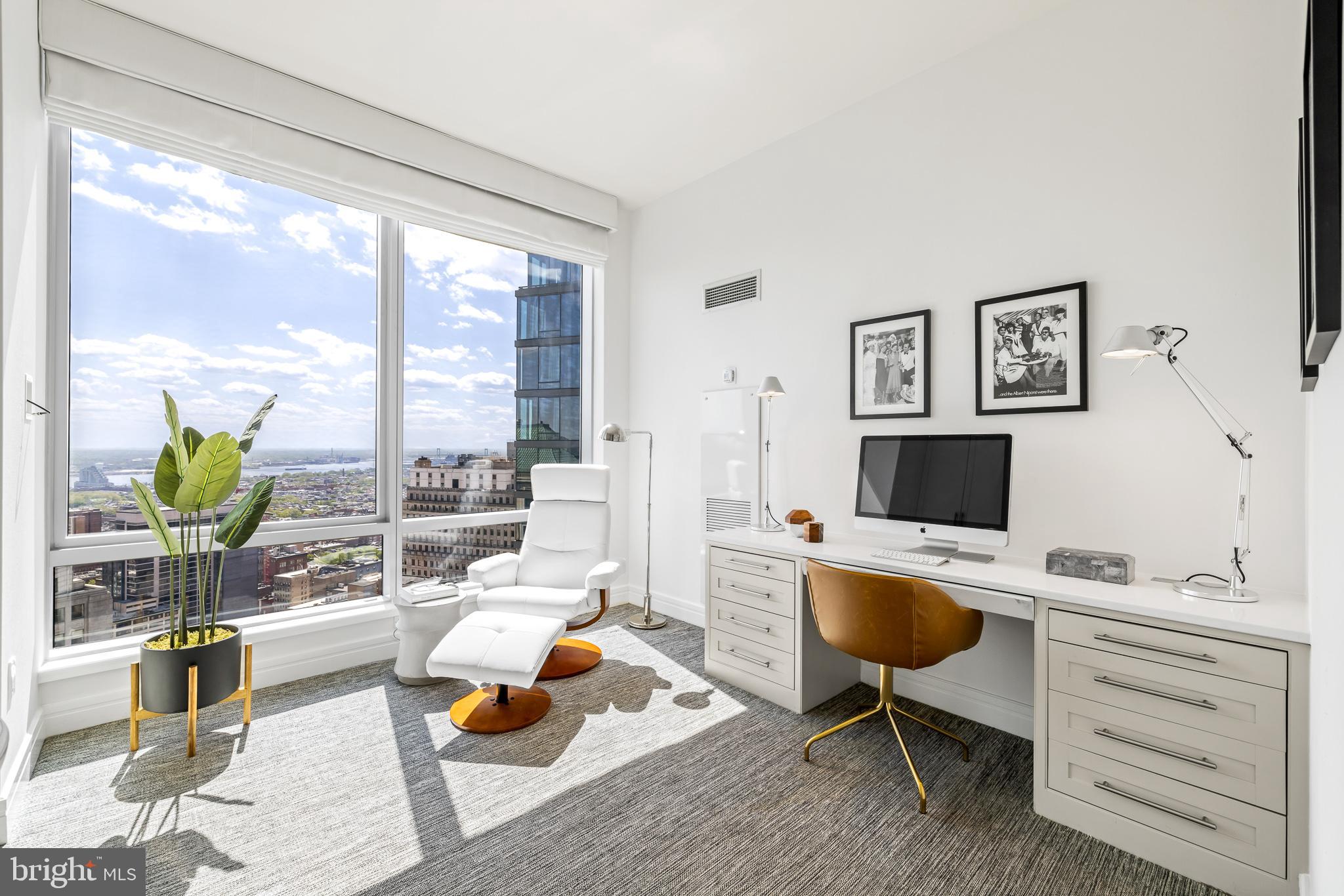 1414 S Penn Sq #32b