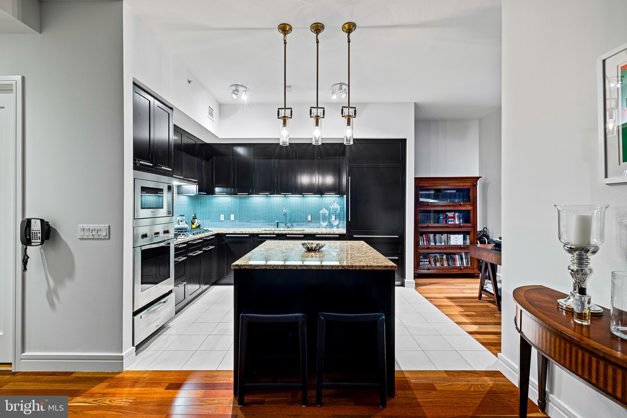 1414 S Penn Sq #32b