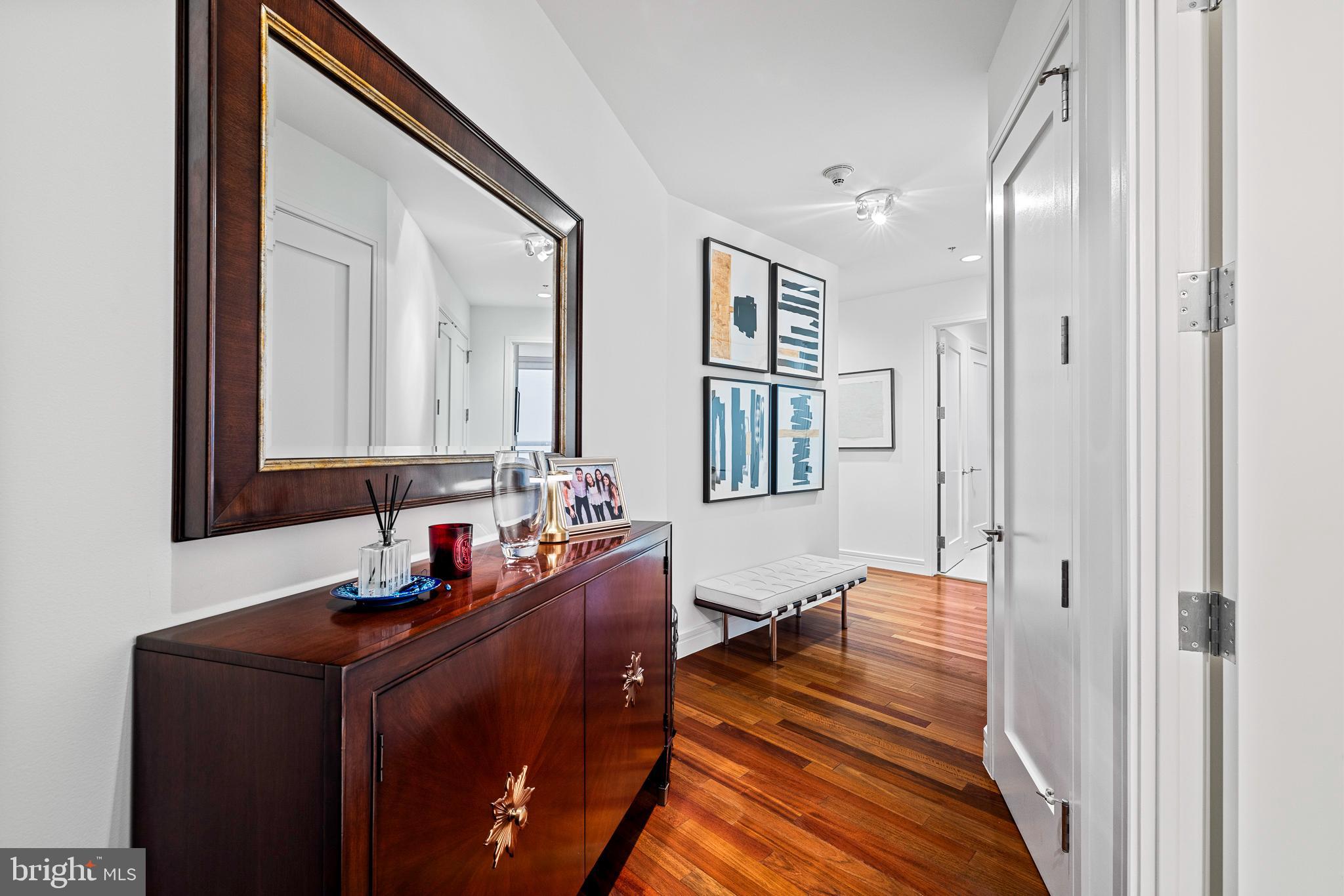 1414 S Penn Sq #32b