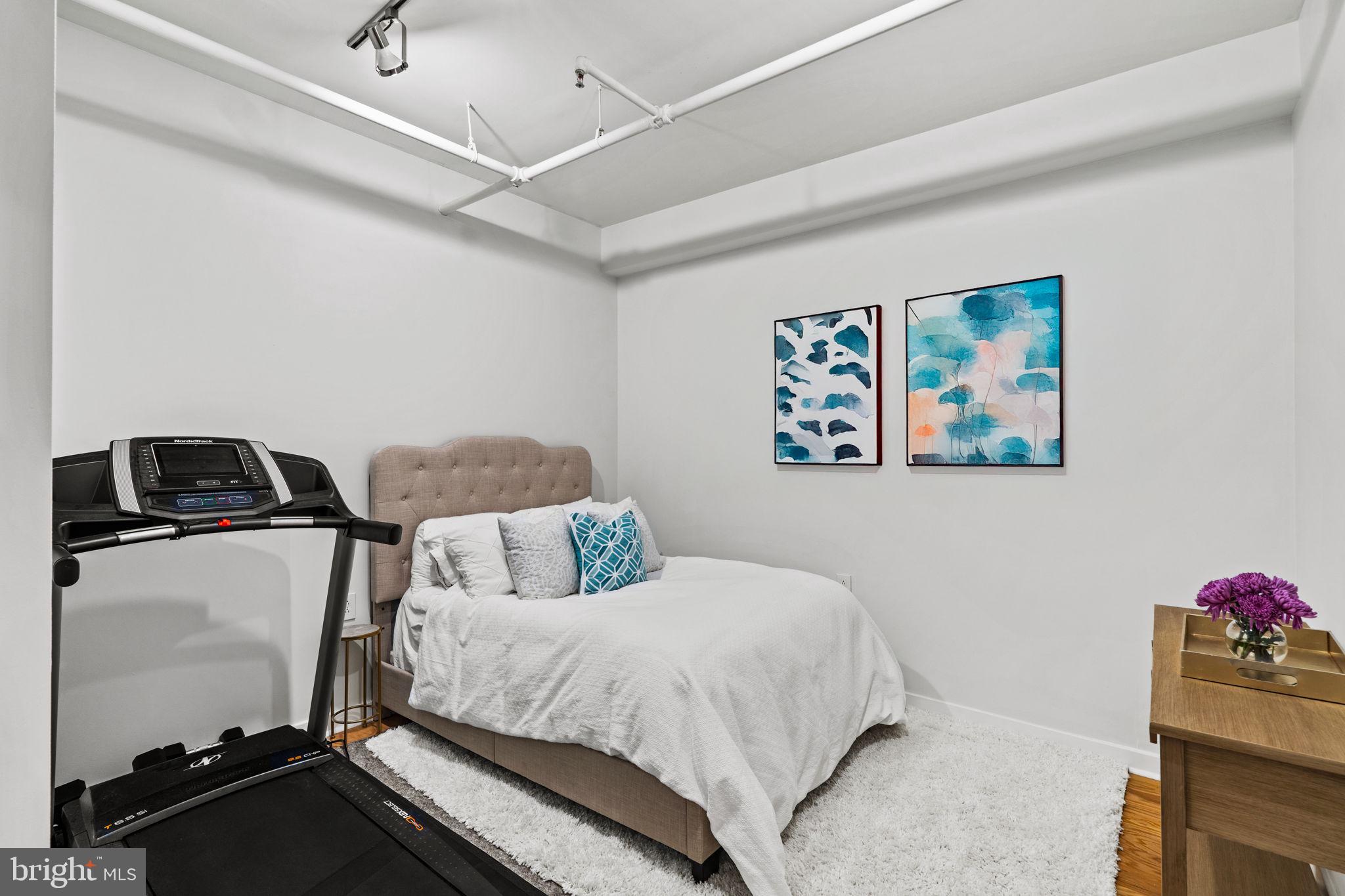 112 N 2nd St #5h4