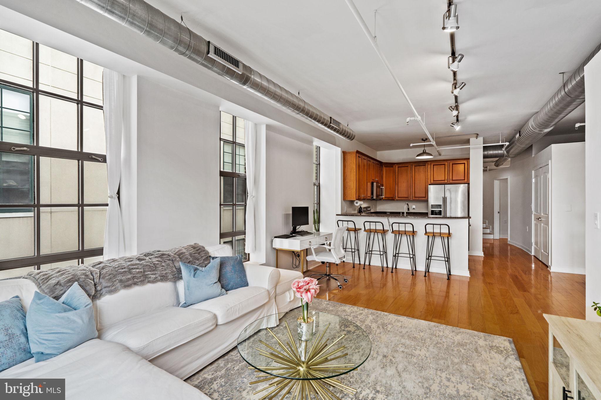 112 N 2nd St #5h4