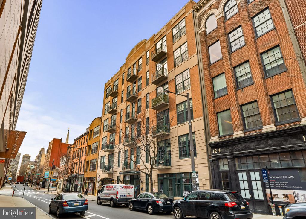 112 N 2nd St #5h4
