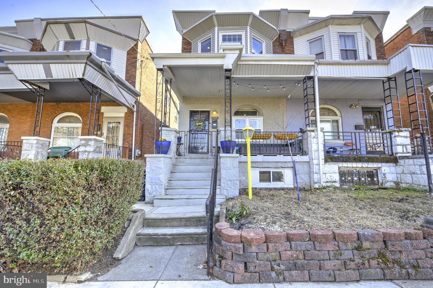5532 Cedar Ave