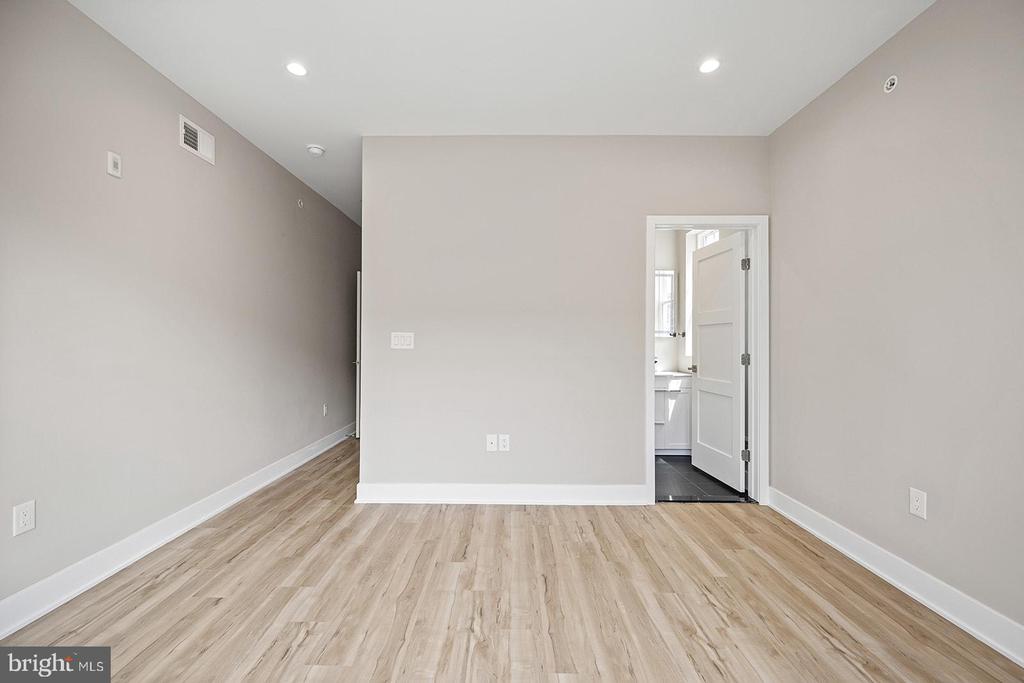 167 W SUSQUEHANNA ST #3