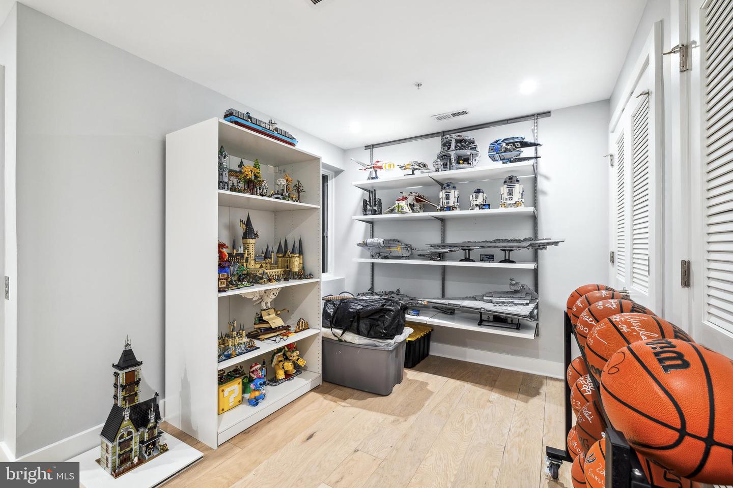 48 N 3rd St #3
