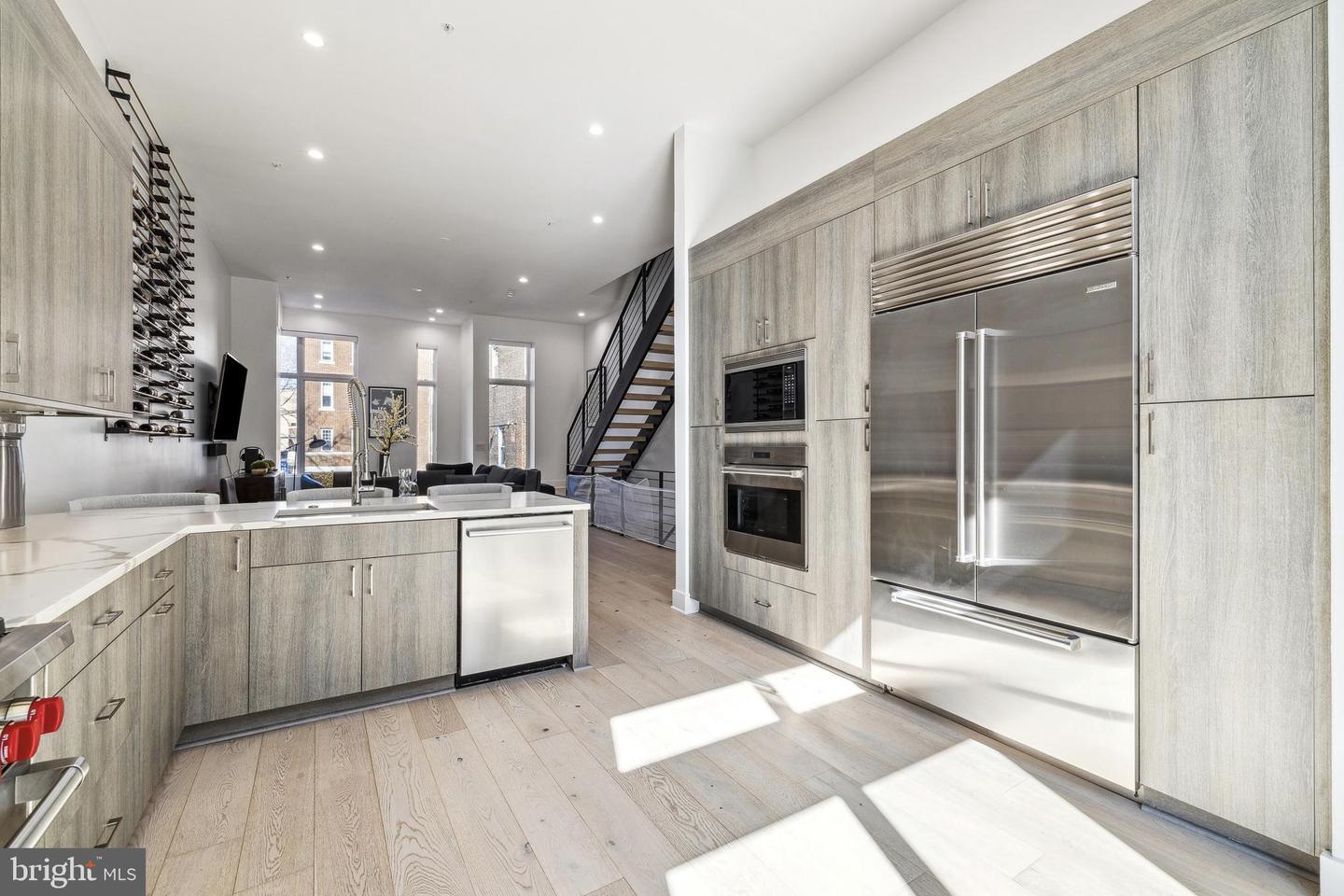 48 N 3rd St #3