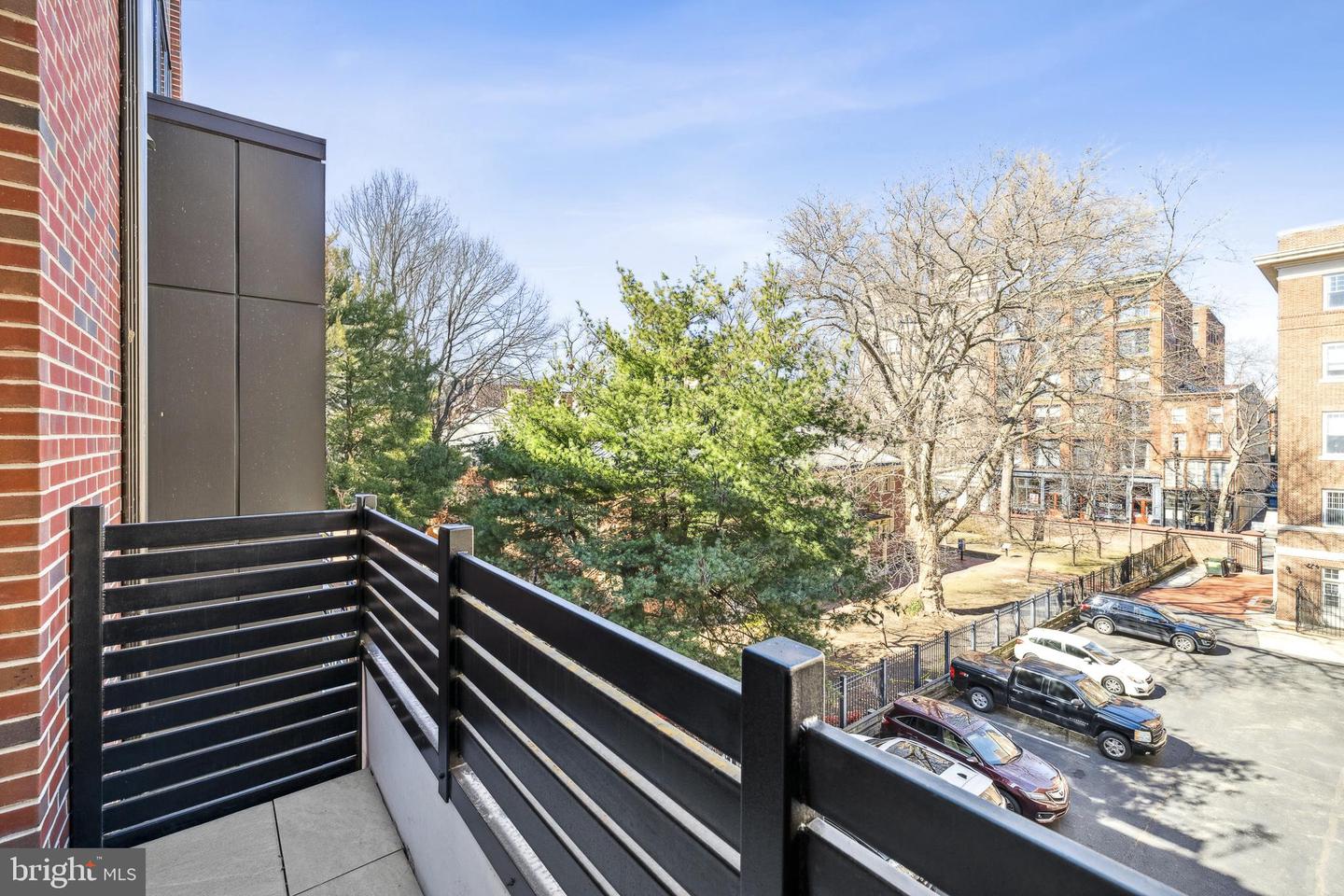 48 N 3rd St #3