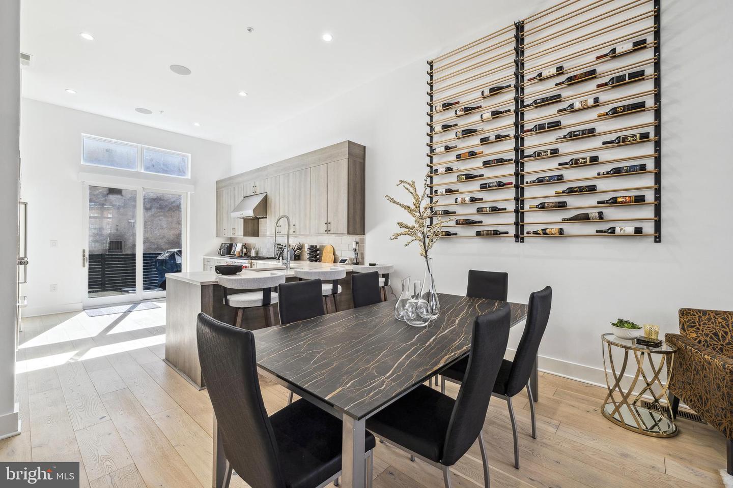 48 N 3rd St #3