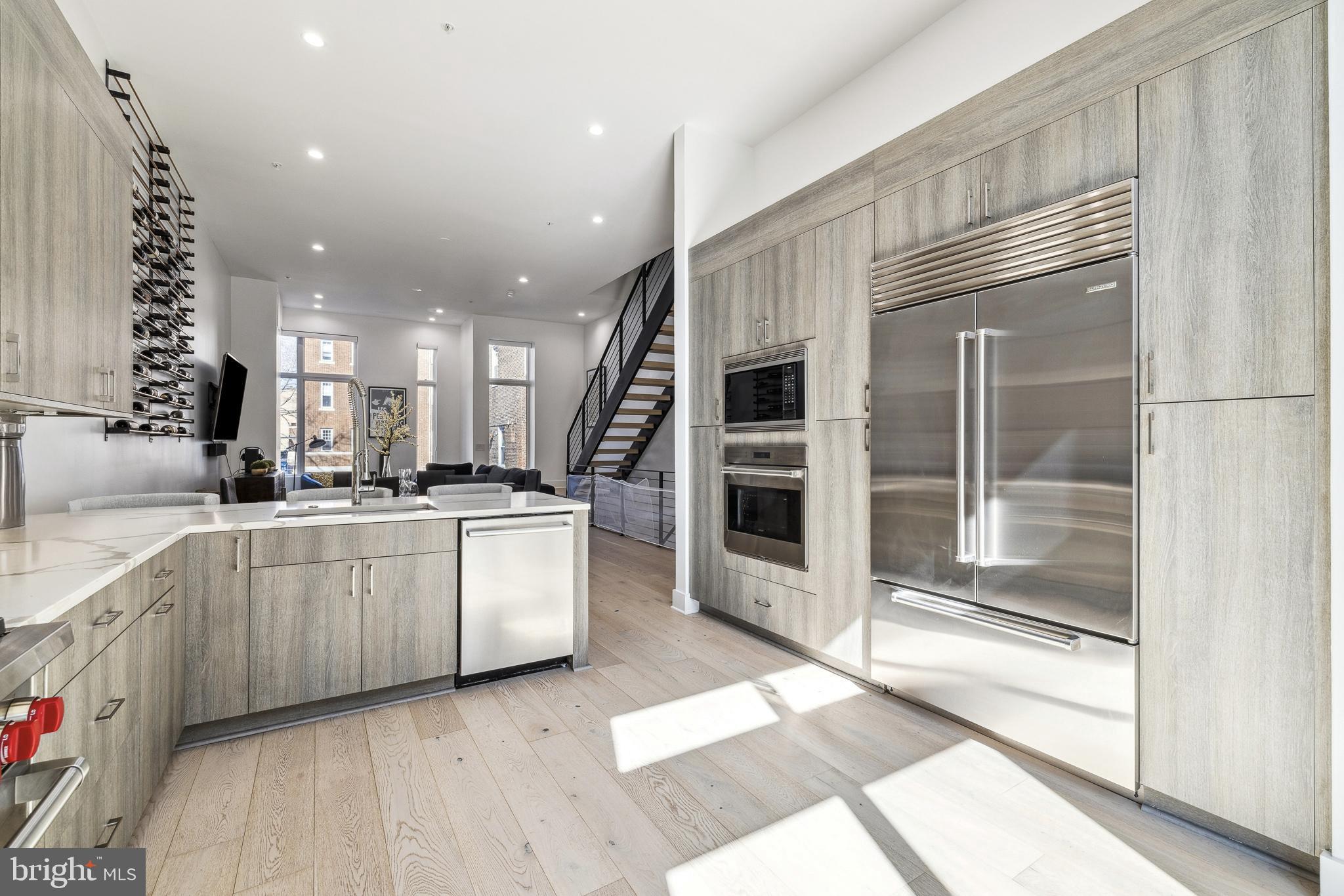 48 N 3rd St #3
