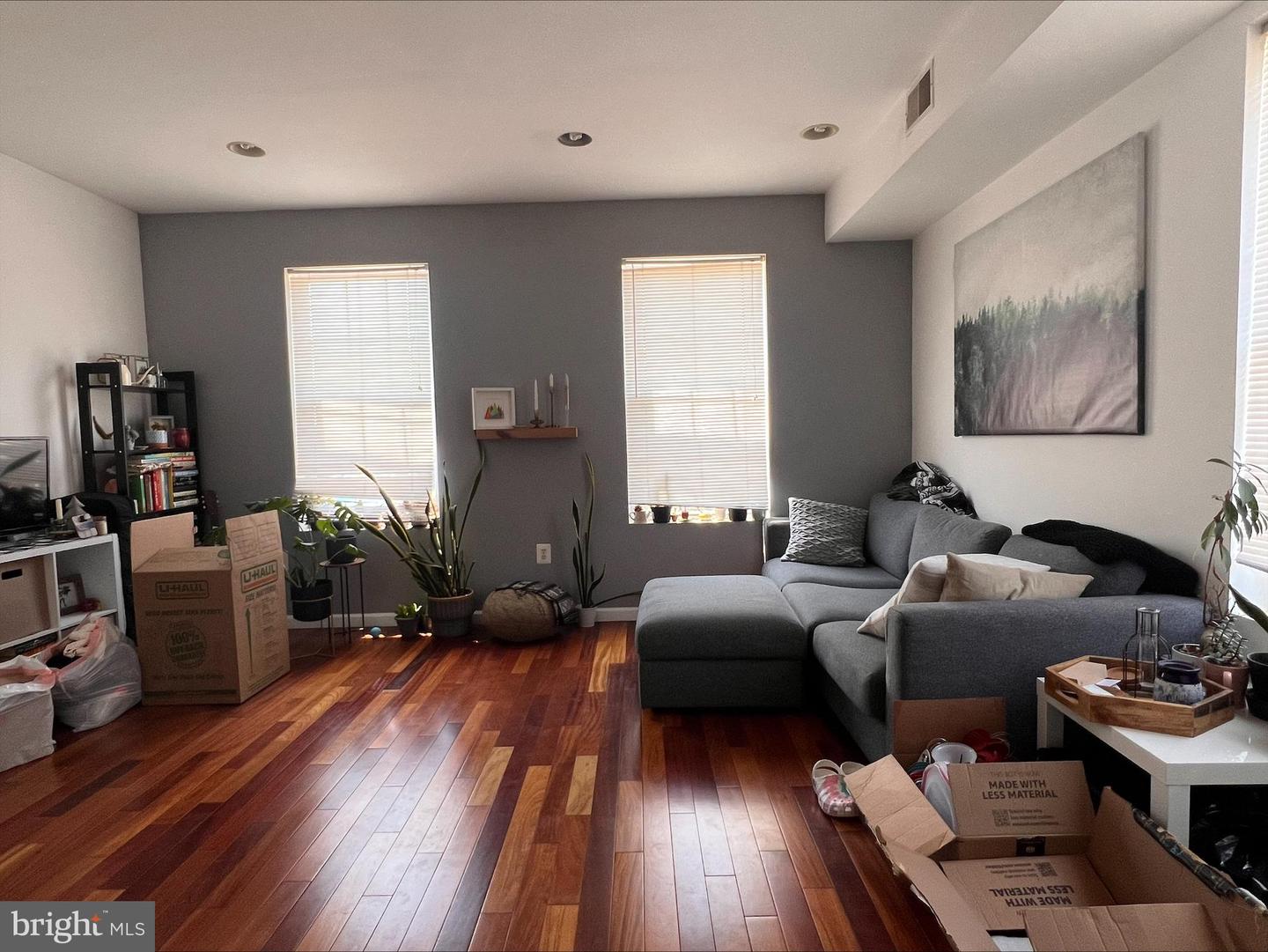 169 W JEFFERSON ST #3