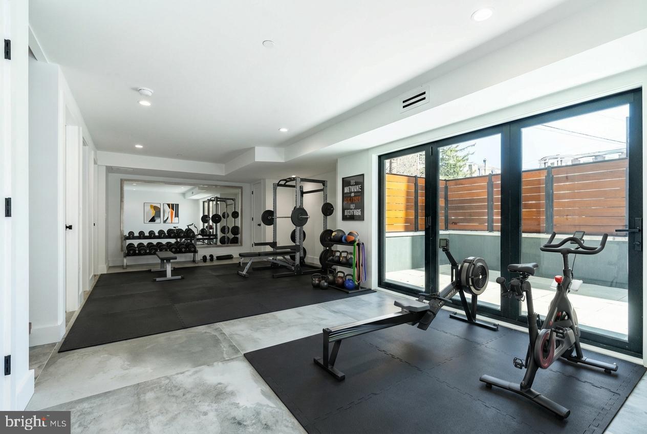 112 Righter St | RIGHTER HAUS COLLECTIVE