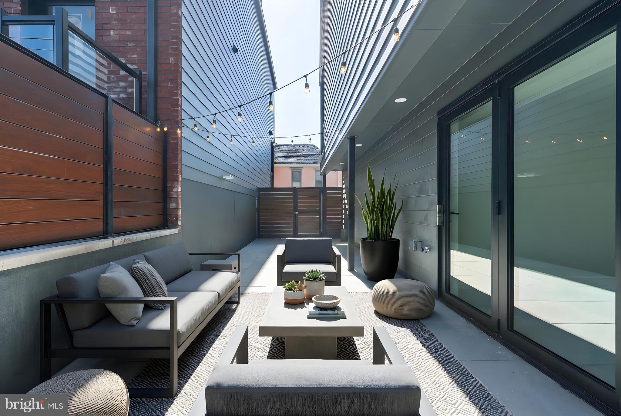 112 Righter St | RIGHTER HAUS COLLECTIVE