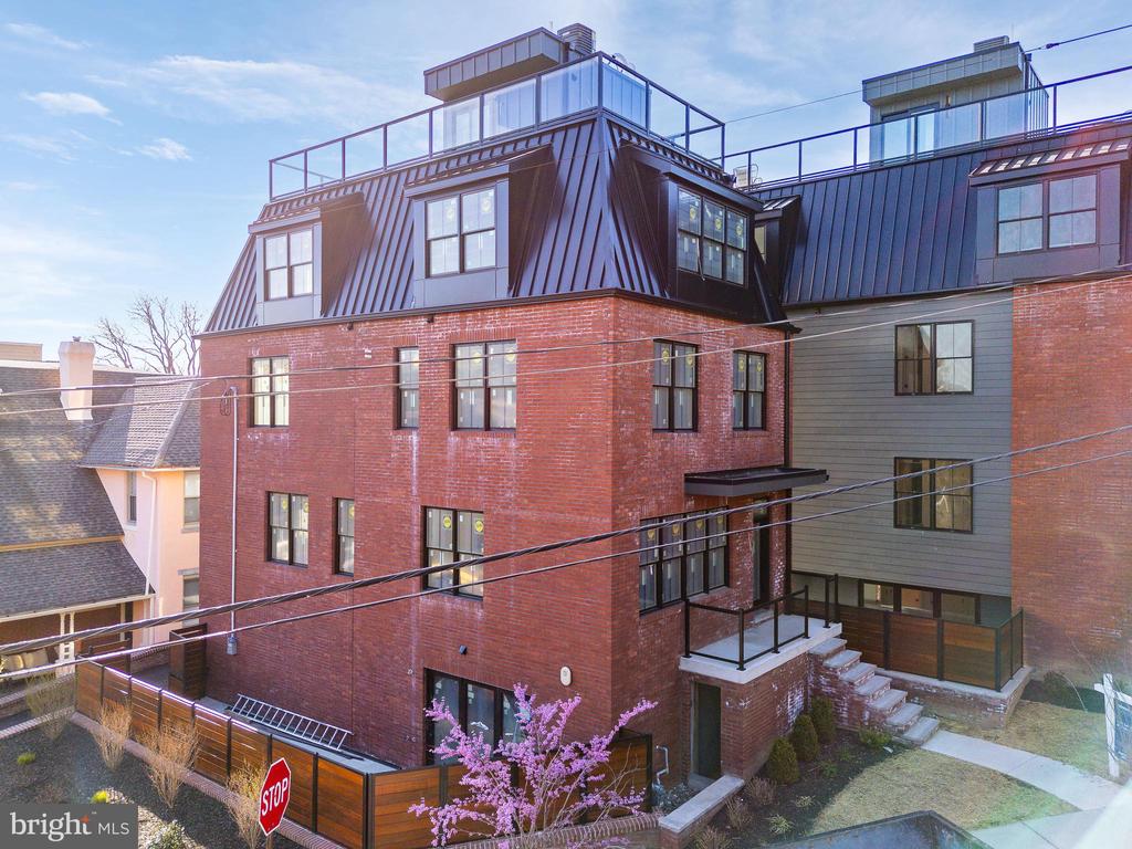112 Righter St | RIGHTER HAUS COLLECTIVE